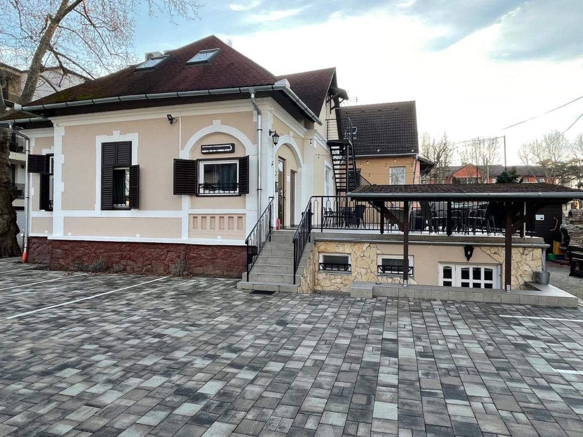 Smeraldo Apartmanok Siofok Exterior photo